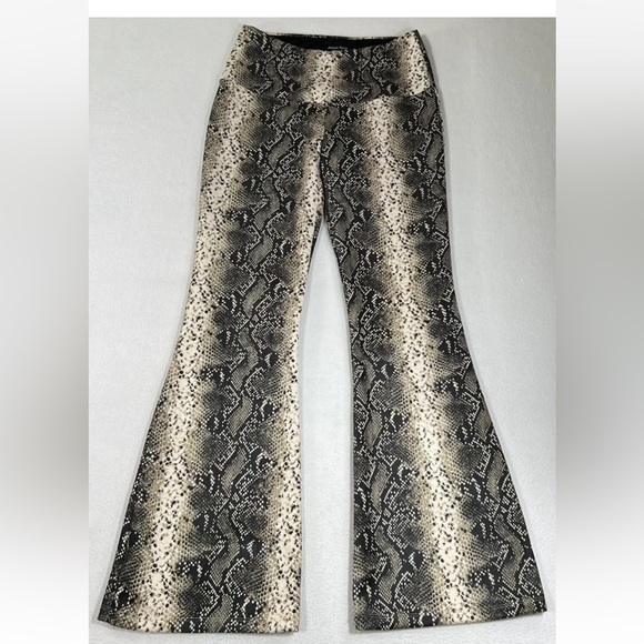 Athena Marie FLARE Snake Skin Leggings S Brown Animal Print Stretch - Picture 1 of 14